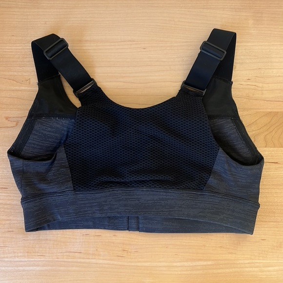 Grey/Black Outdoor Voices Sports Bra, Size XS - Picture 2 of 4